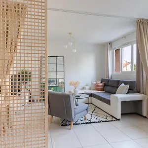 Appartement Spacieux 1 Parking Gratuit, Valence (Drome)
